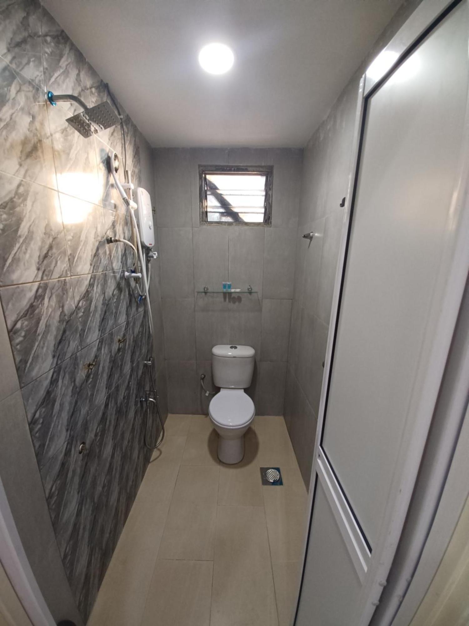 The Serai Cottage Transit Hotel กัมปงกองบาดัค ห้อง รูปภาพ