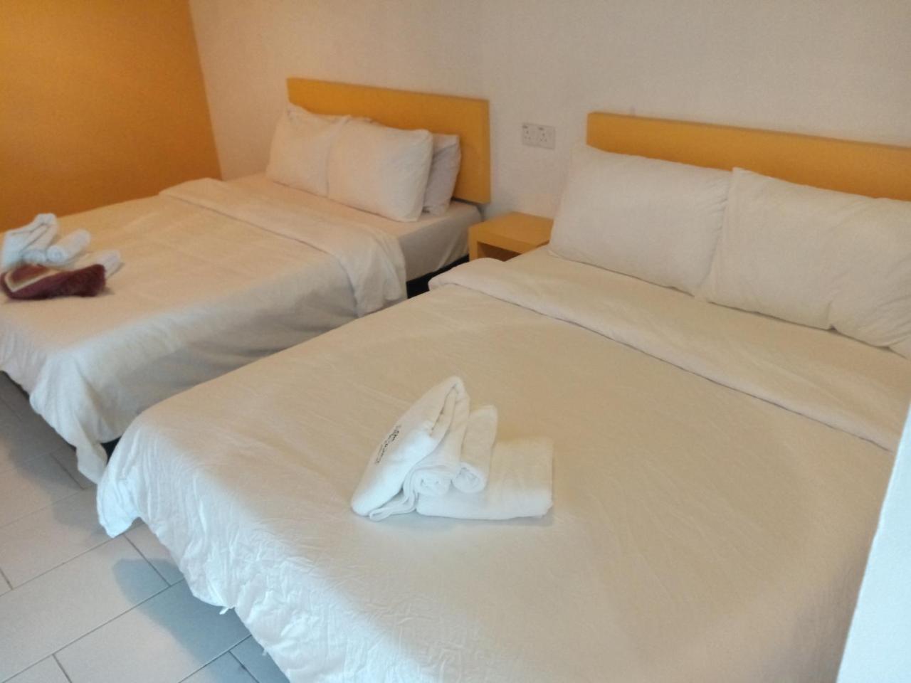 The Serai Cottage Transit Hotel กัมปงกองบาดัค ภายนอก รูปภาพ
